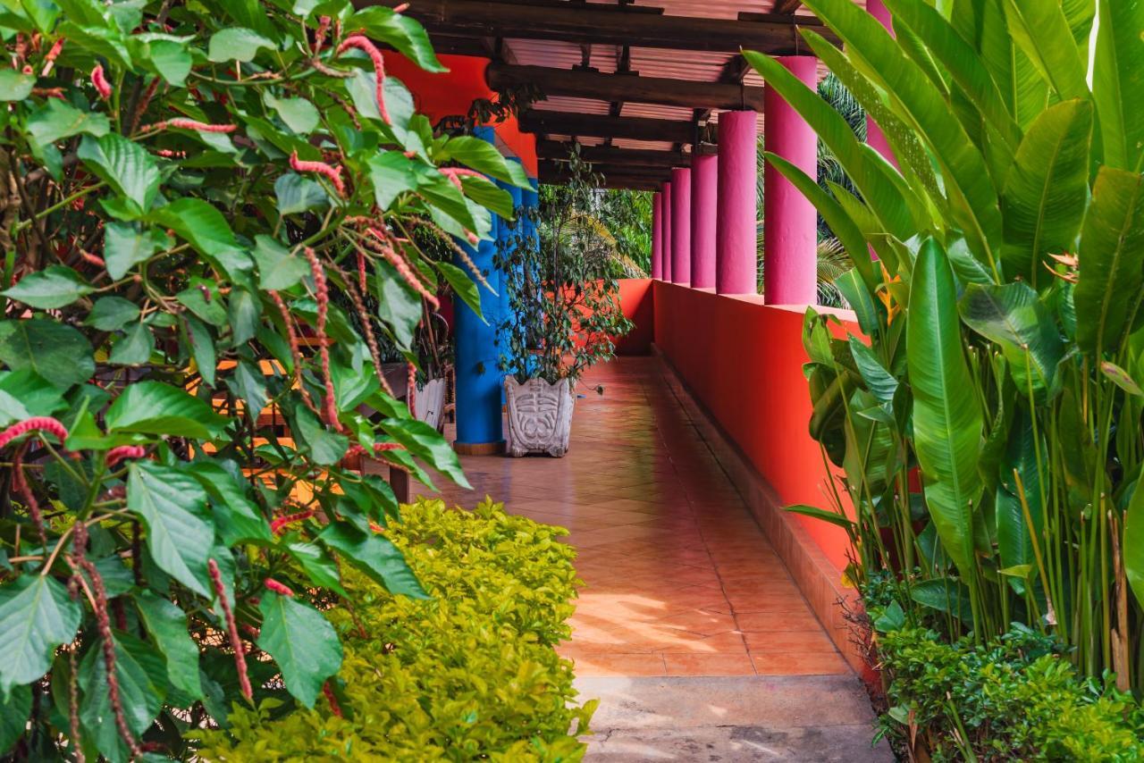 Aparthotel Jardin Tropical Bujumbura Buitenkant foto