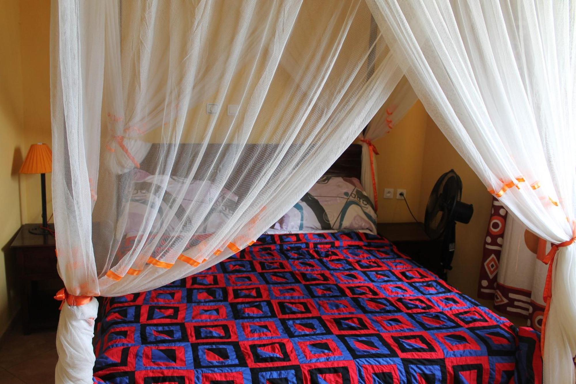 Aparthotel Jardin Tropical Bujumbura Buitenkant foto