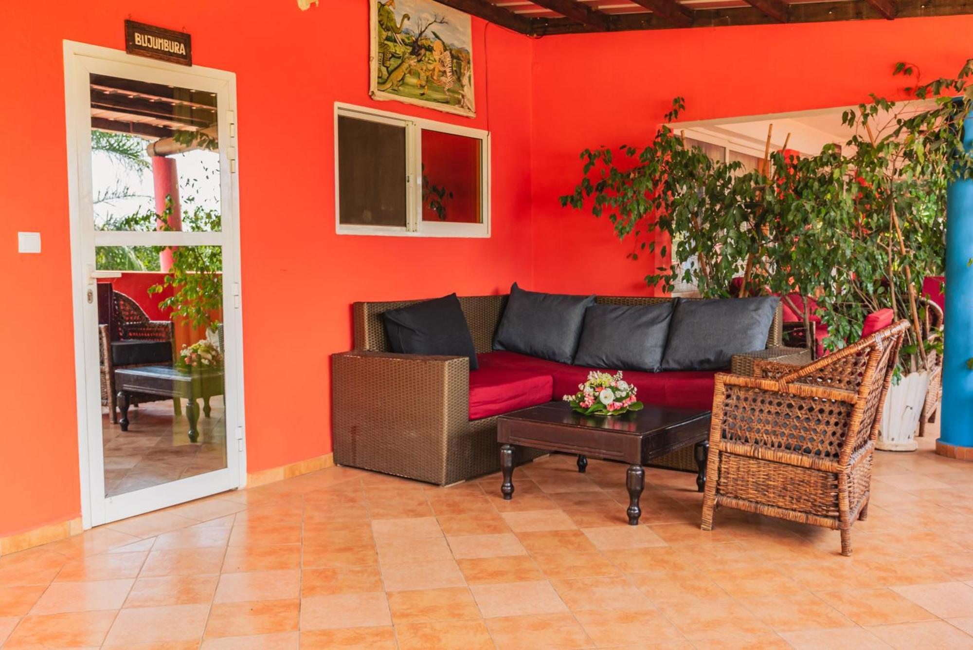 Aparthotel Jardin Tropical Bujumbura Buitenkant foto