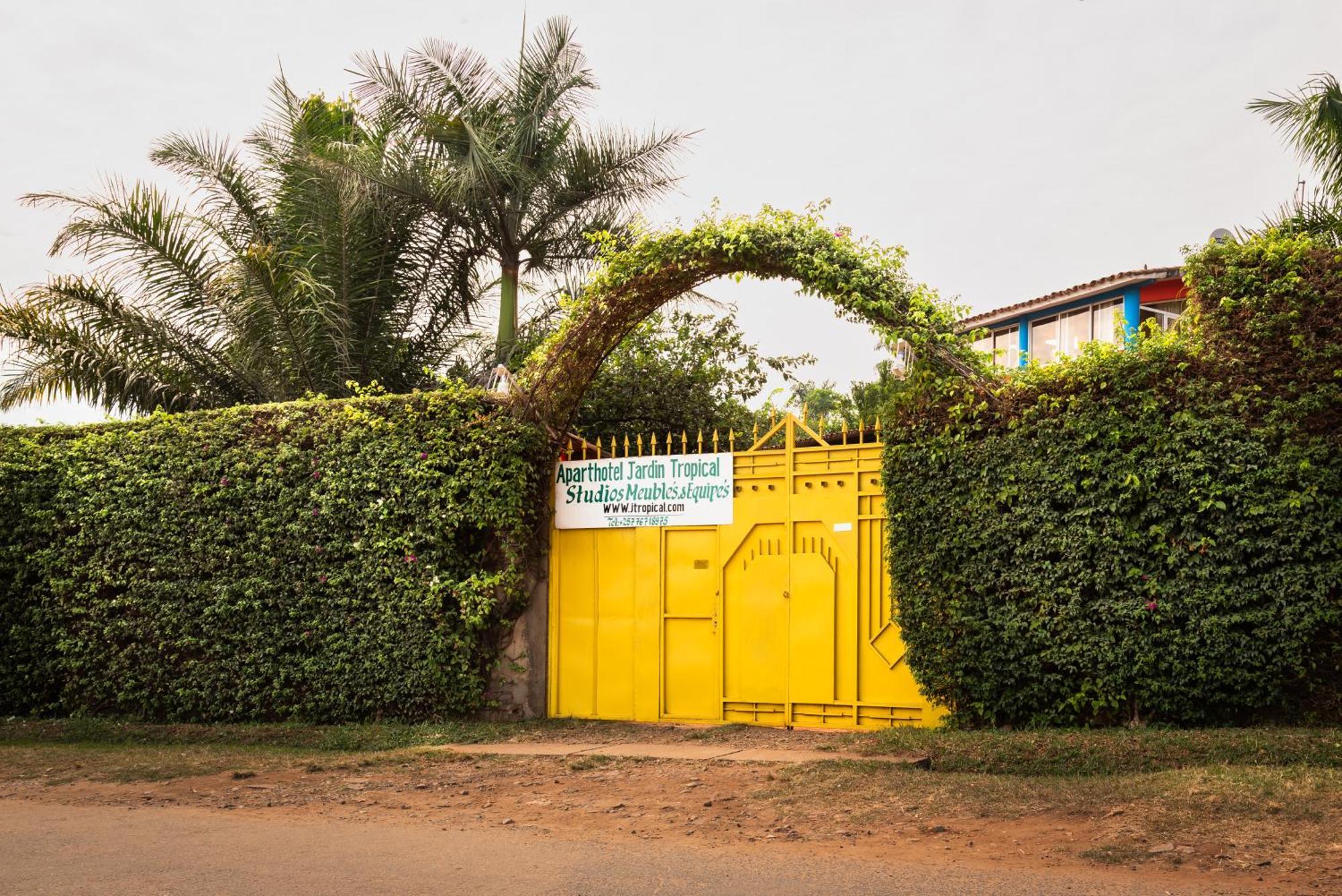 Aparthotel Jardin Tropical Bujumbura Buitenkant foto